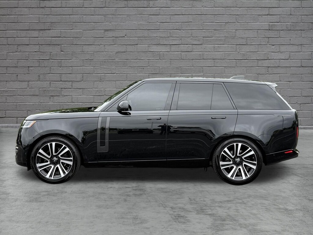 Used 2023 Land Rover Range Rover SE SUV