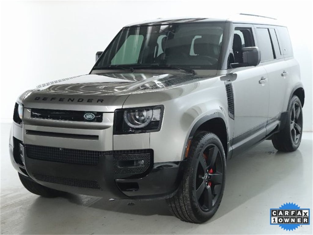 2024 Land Rover Defender X-Dynamic SE's photo