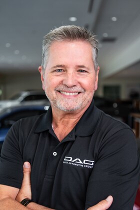 Staff member Scott Straffen from ID_5f3a2e04944b