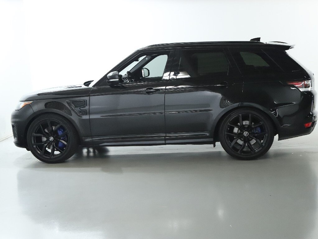 2017 Land Rover Range Rover Sport SVR photo 4