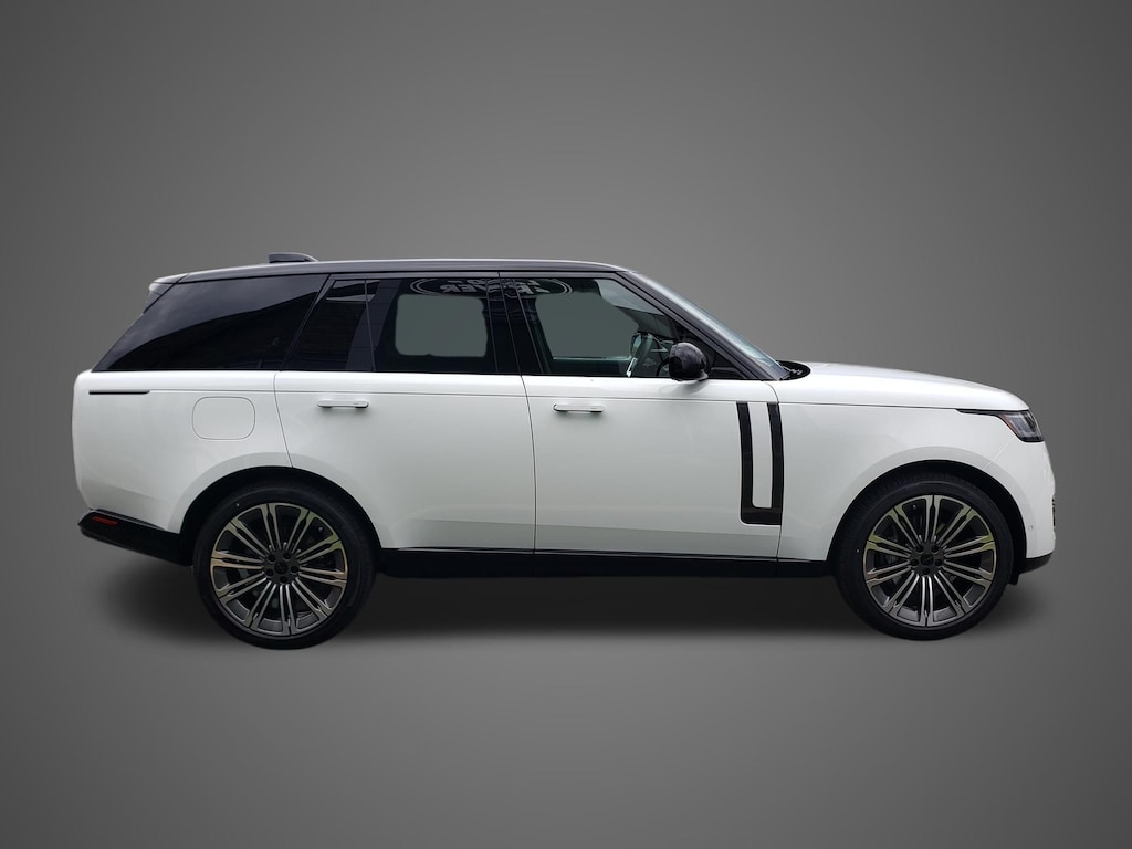 New 2026 Land Rover Range Rover SE SUV