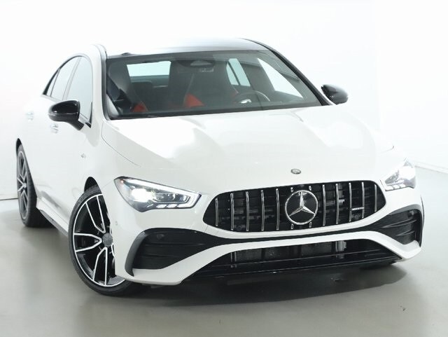 2025 Mercedes Benz CLA 35 AMG photo 2