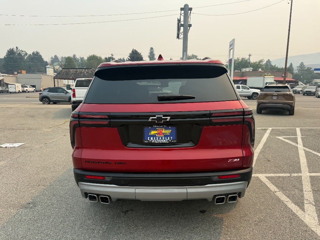 Used 2025 Chevrolet Traverse Z71 SUV