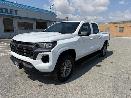 2025 Chevrolet Colorado WT/LT Truck