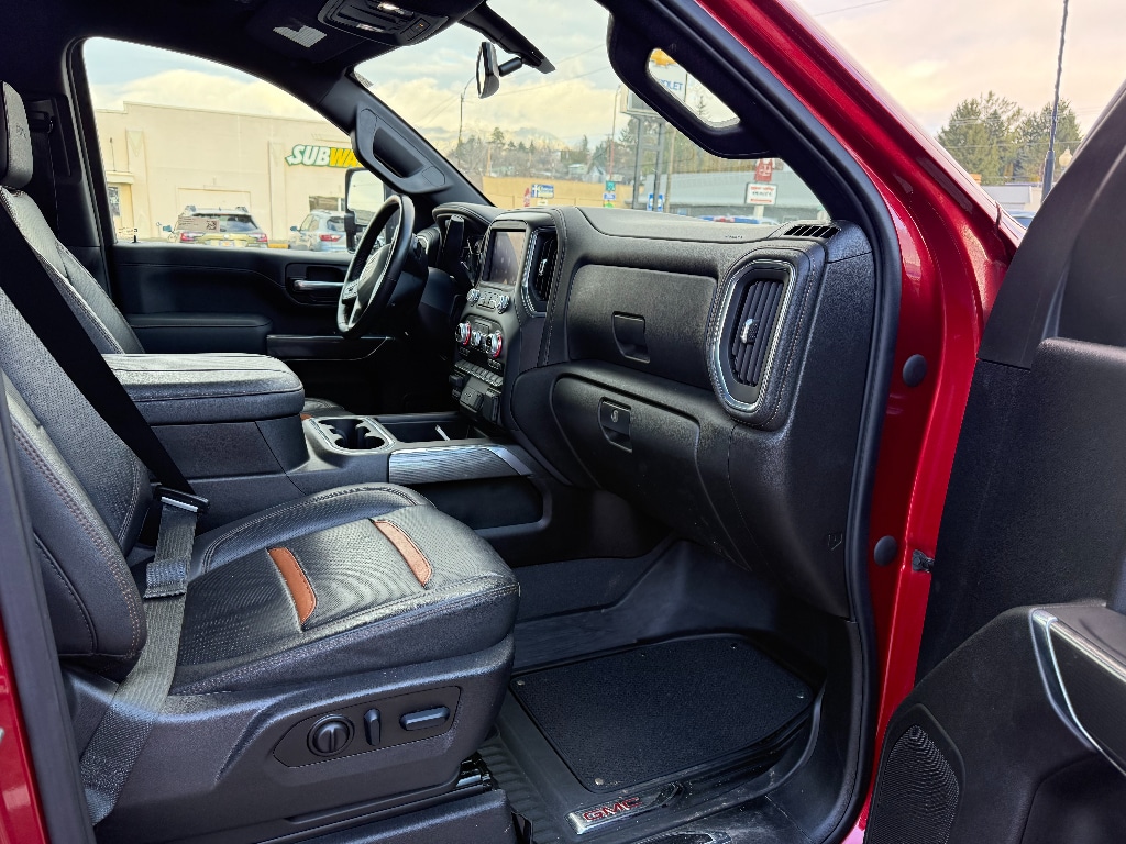 2023 GMC Sierra 3500HD AT4 - Photo 7