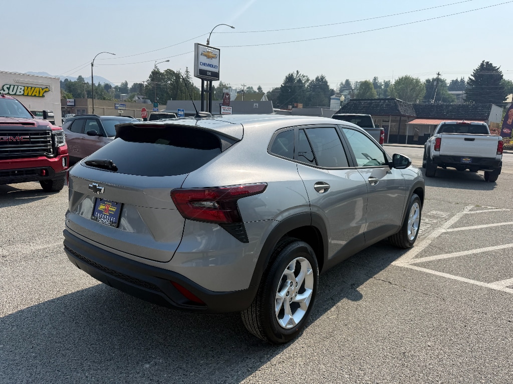 New 2026 Chevrolet Trax LS SUV