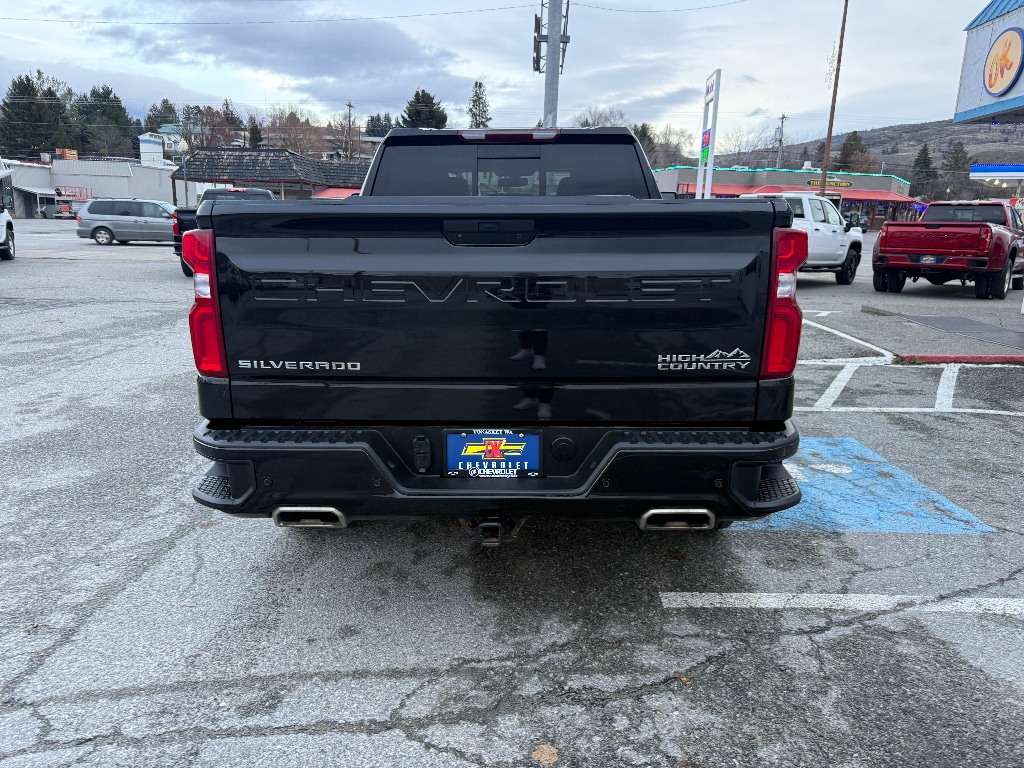 Used 2022 Chevrolet Silverado 1500 LTD High Country Truck