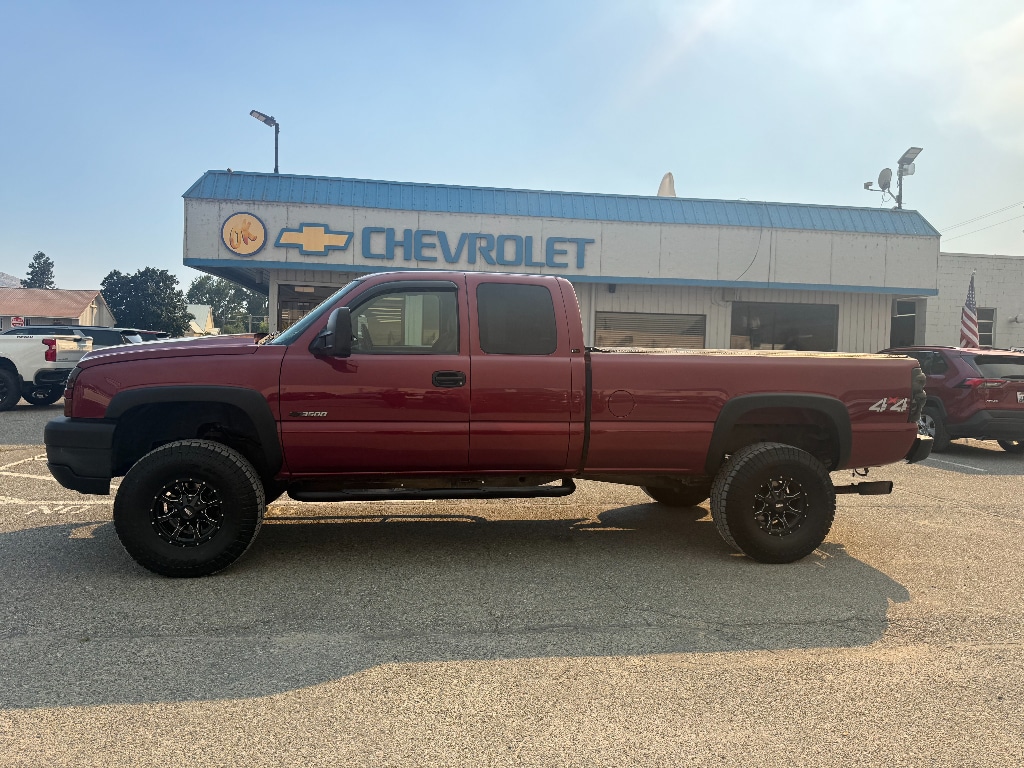Used 2005 Chevrolet Silverado 3500 LS with VIN 1GCHK39U35E191881 for sale in Tonasket, WA