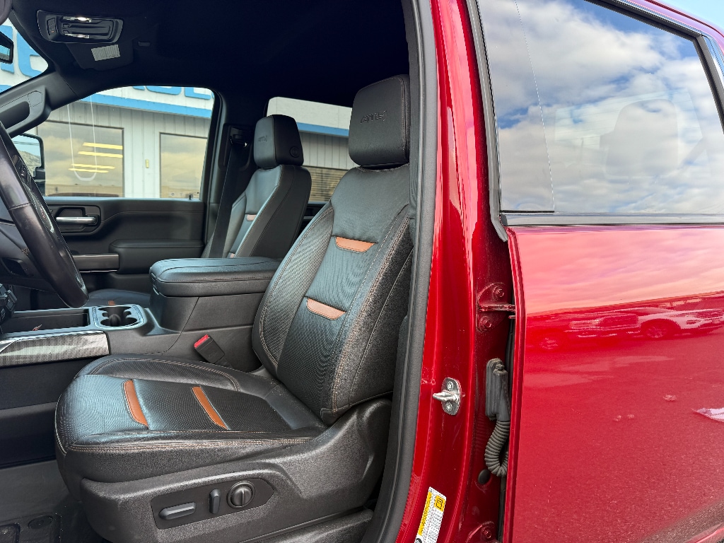 2023 GMC Sierra 3500HD AT4 - Photo 16