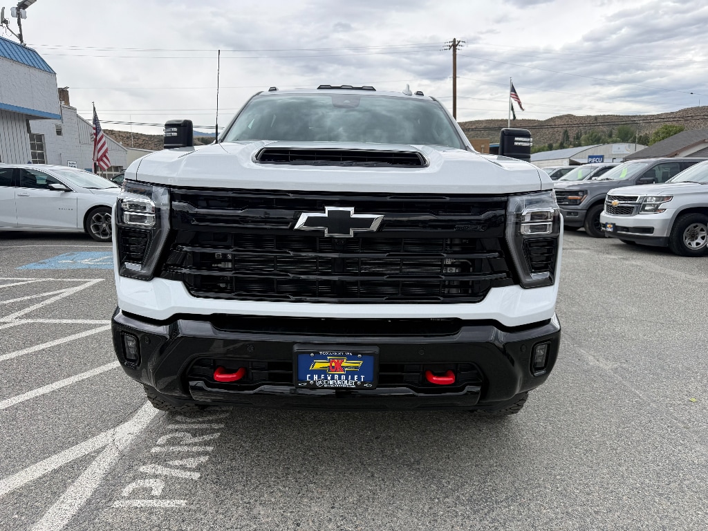2026 Chevrolet Silverado 3500 HD LTZ - Photo 6