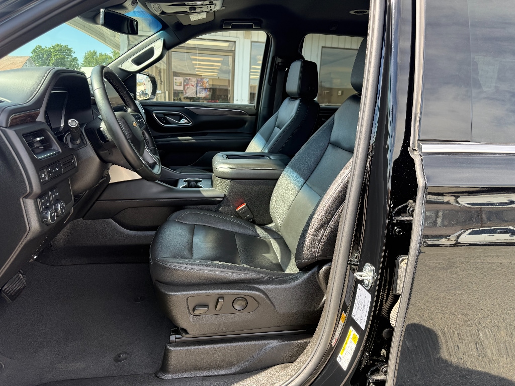 2023 Chevrolet Tahoe LT - Photo 14