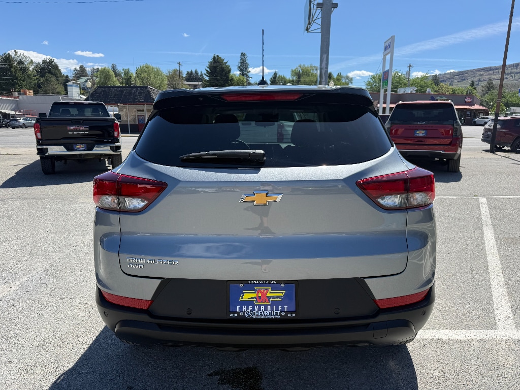 New 2026 Chevrolet Trailblazer LS SUV
