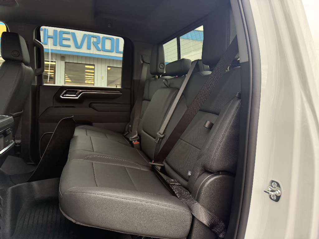 2026 Chevrolet Silverado 3500 HD LTZ - Photo 11