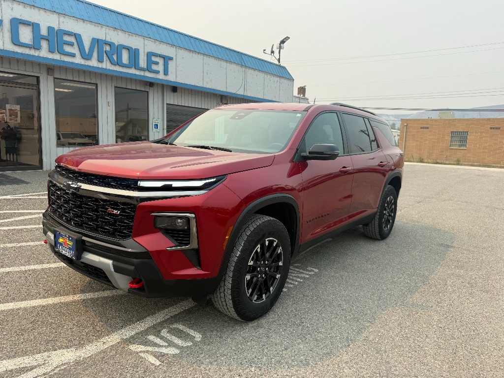Used 2025 Chevrolet Traverse Z71 SUV
