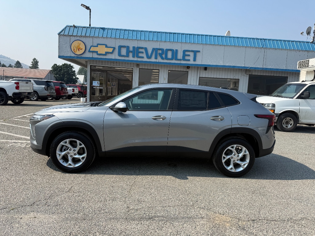 New 2026 Chevrolet Trax LS SUV