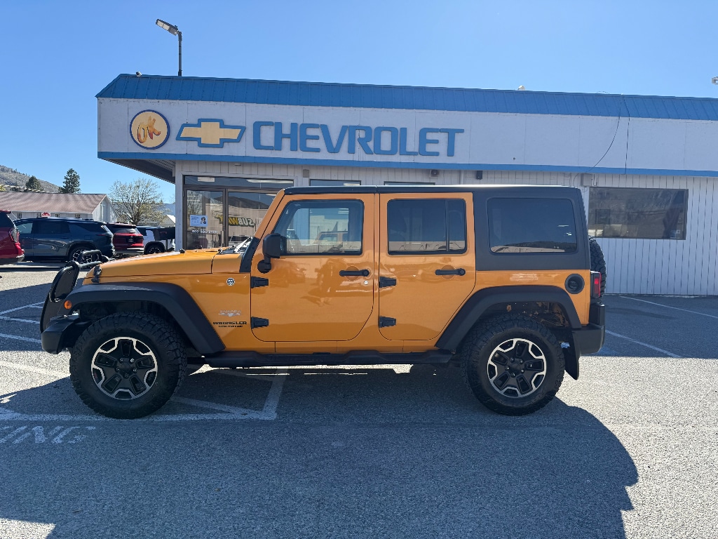Used 2013 Jeep Wrangler Unlimited Sahara with VIN 1C4BJWEG1DL500493 for sale in Tonasket, WA