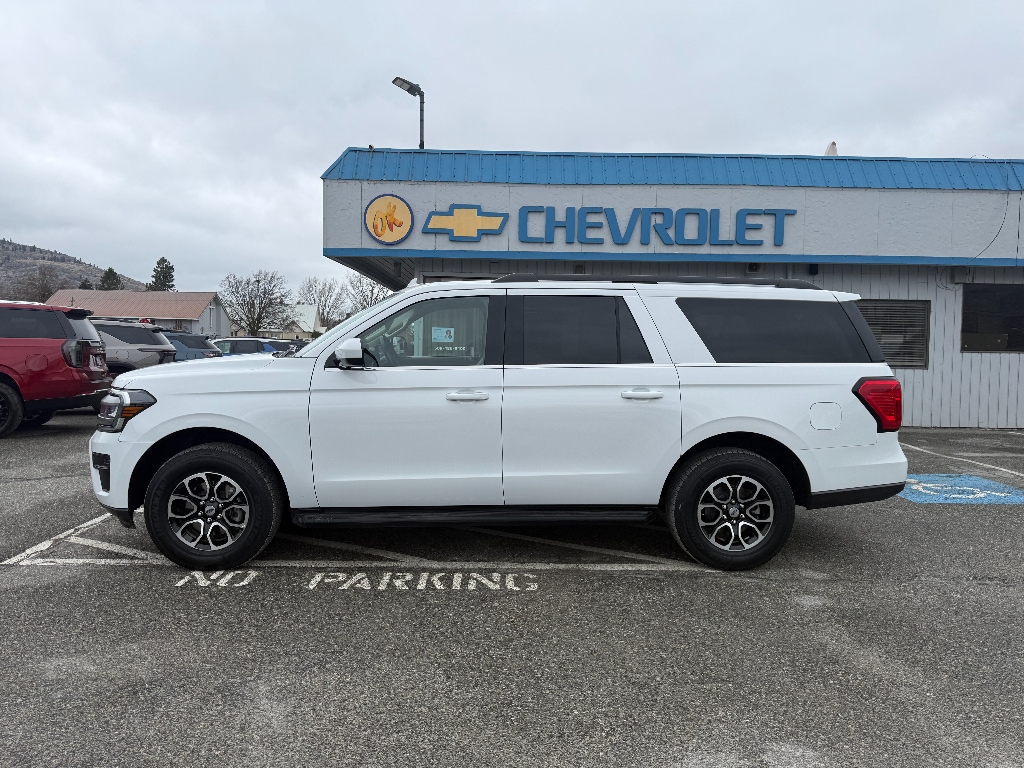 Used 2024 Ford Expedition Max XLT