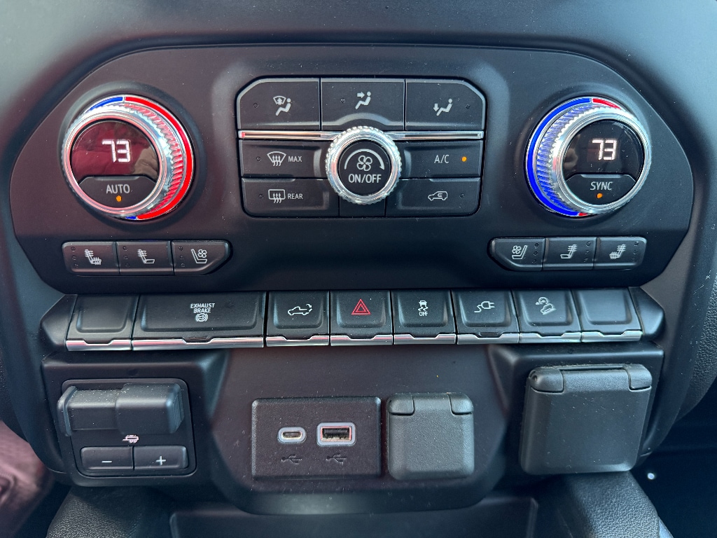 2023 GMC Sierra 3500HD AT4 - Photo 22