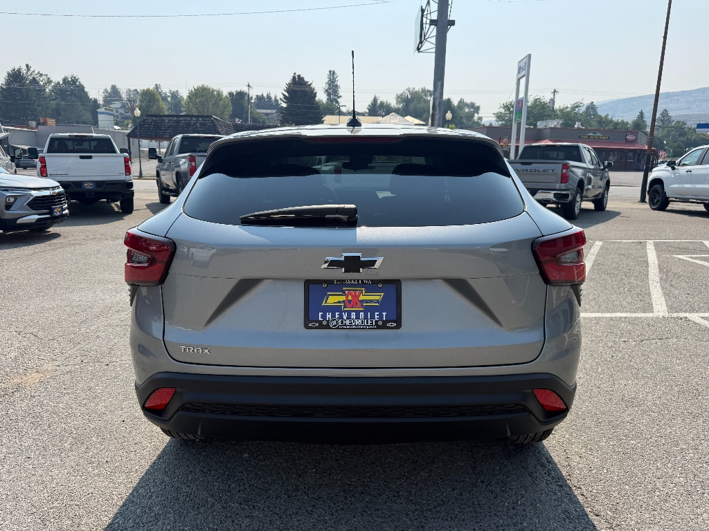 New 2026 Chevrolet Trax LS SUV