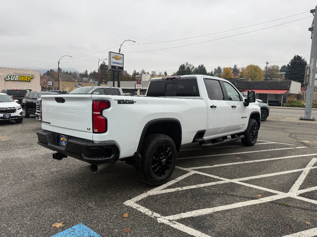 New 2026 Chevrolet Silverado 3500 HD LT Truck