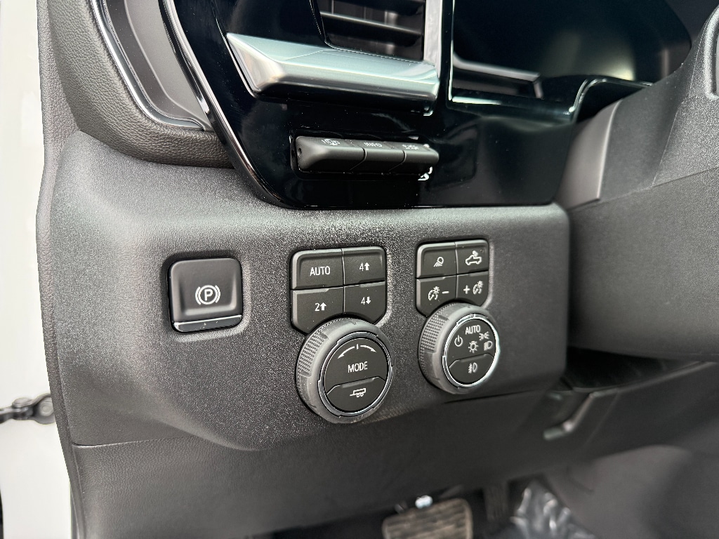 2026 Chevrolet Silverado 3500 HD LTZ - Photo 17
