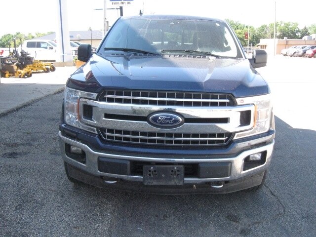 2019 Ford F-150 XLT photo 2