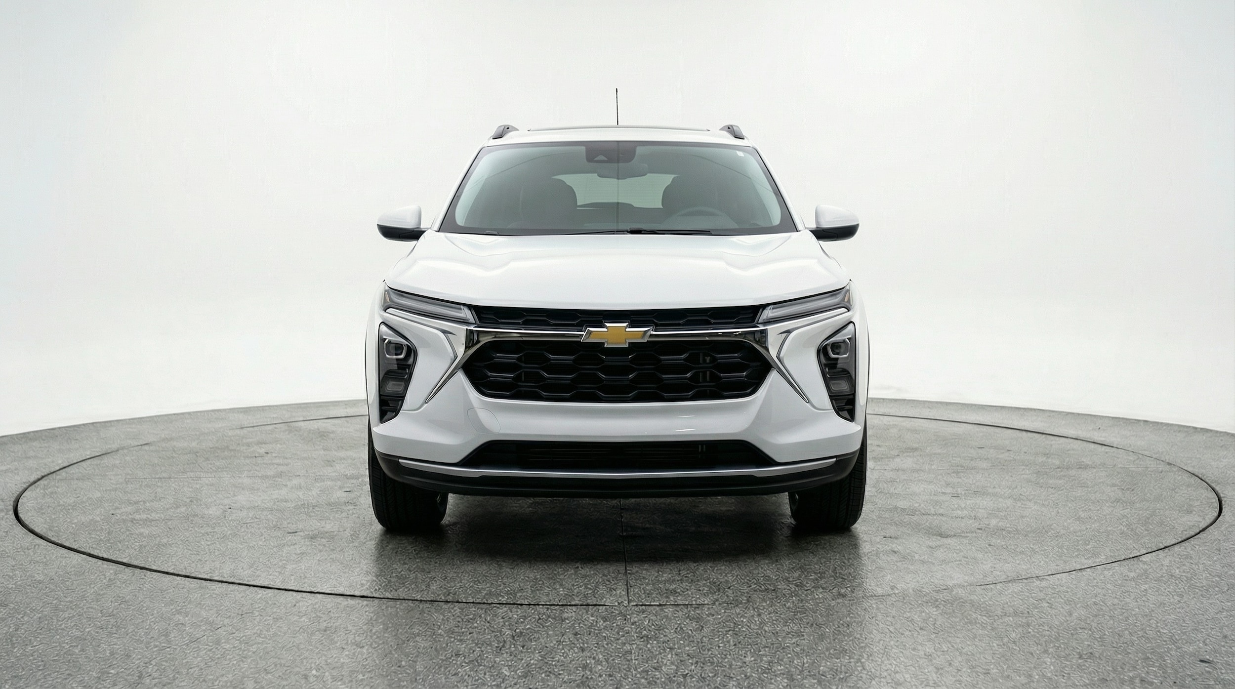 Thumbnail: 2025 Chevrolet Trax - 2