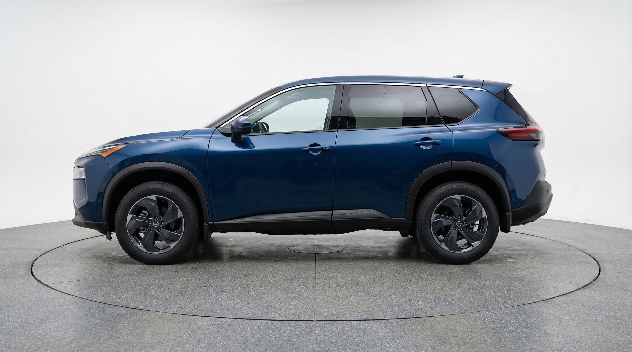 Thumbnail: 2025 Nissan Rogue - 4