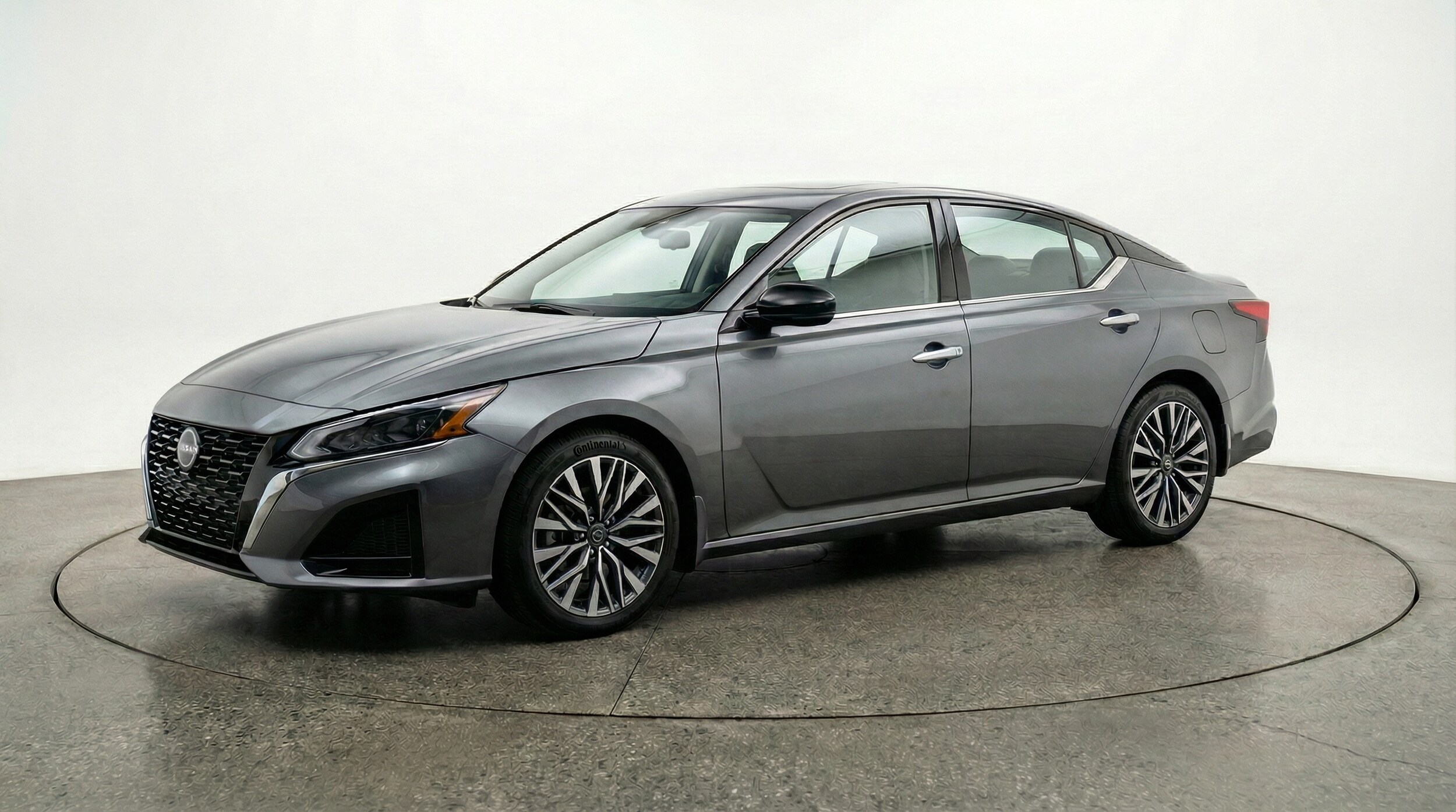 Thumbnail: 2025 Nissan Altima - 3