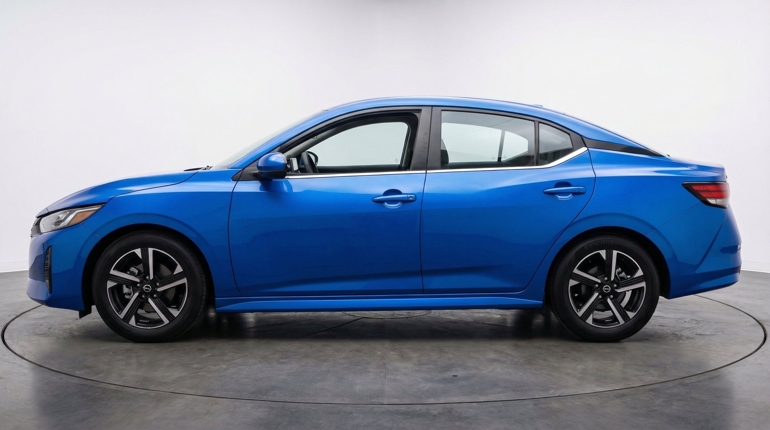 Thumbnail: 2025 Nissan Sentra - 5