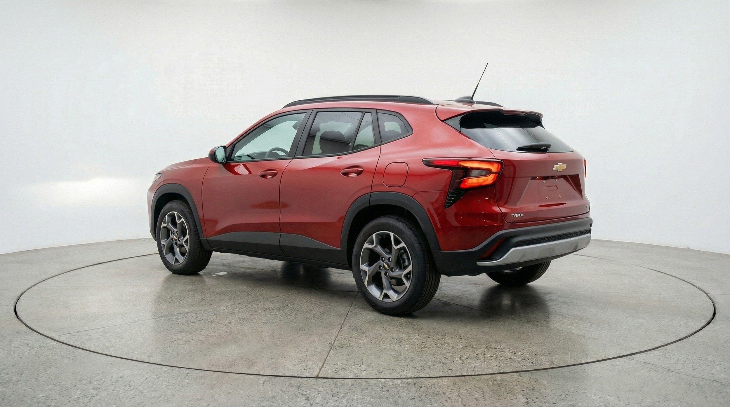 Thumbnail: 2025 Chevrolet Trax - 5