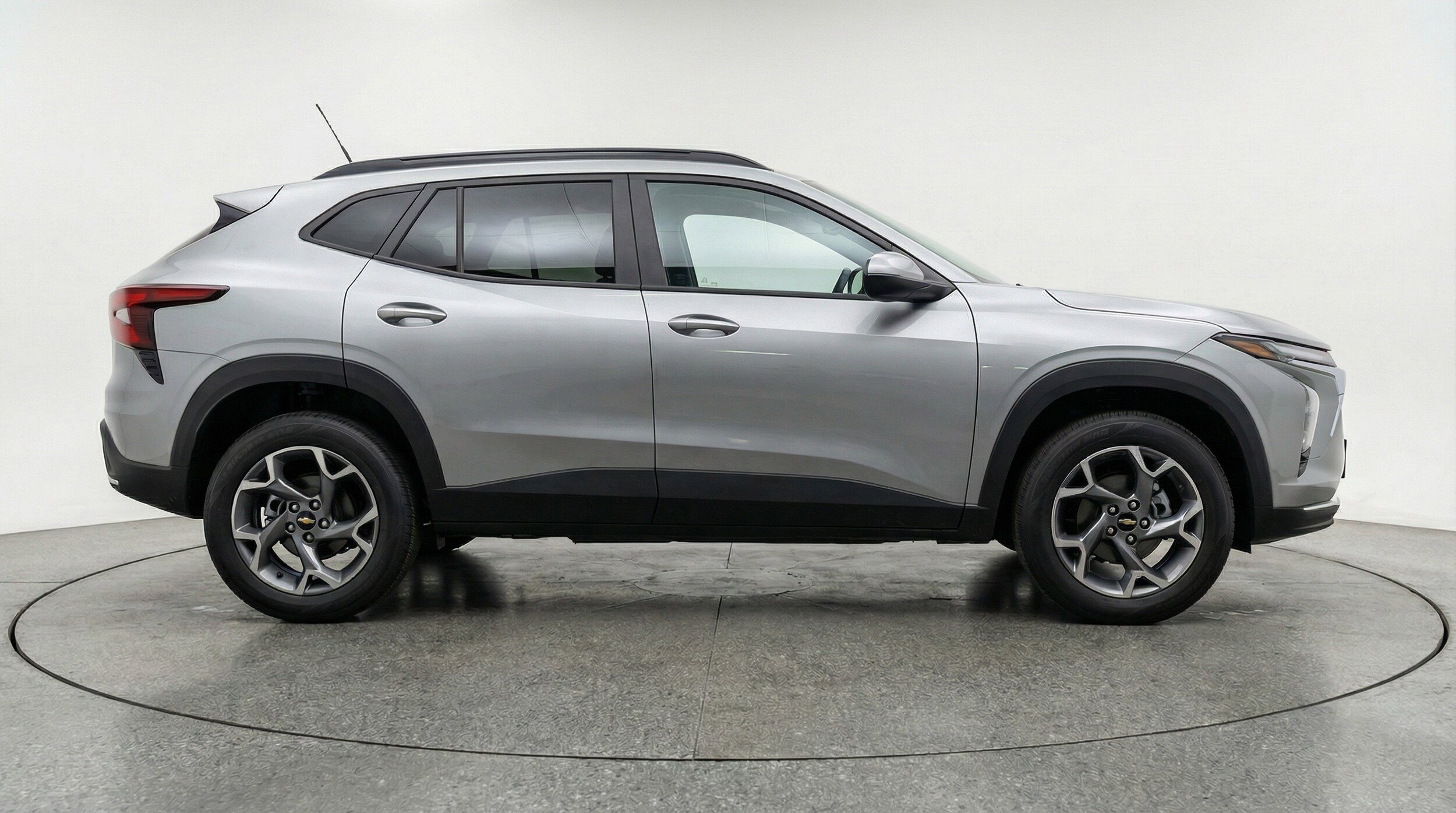 Thumbnail: 2025 Chevrolet Trax - 11