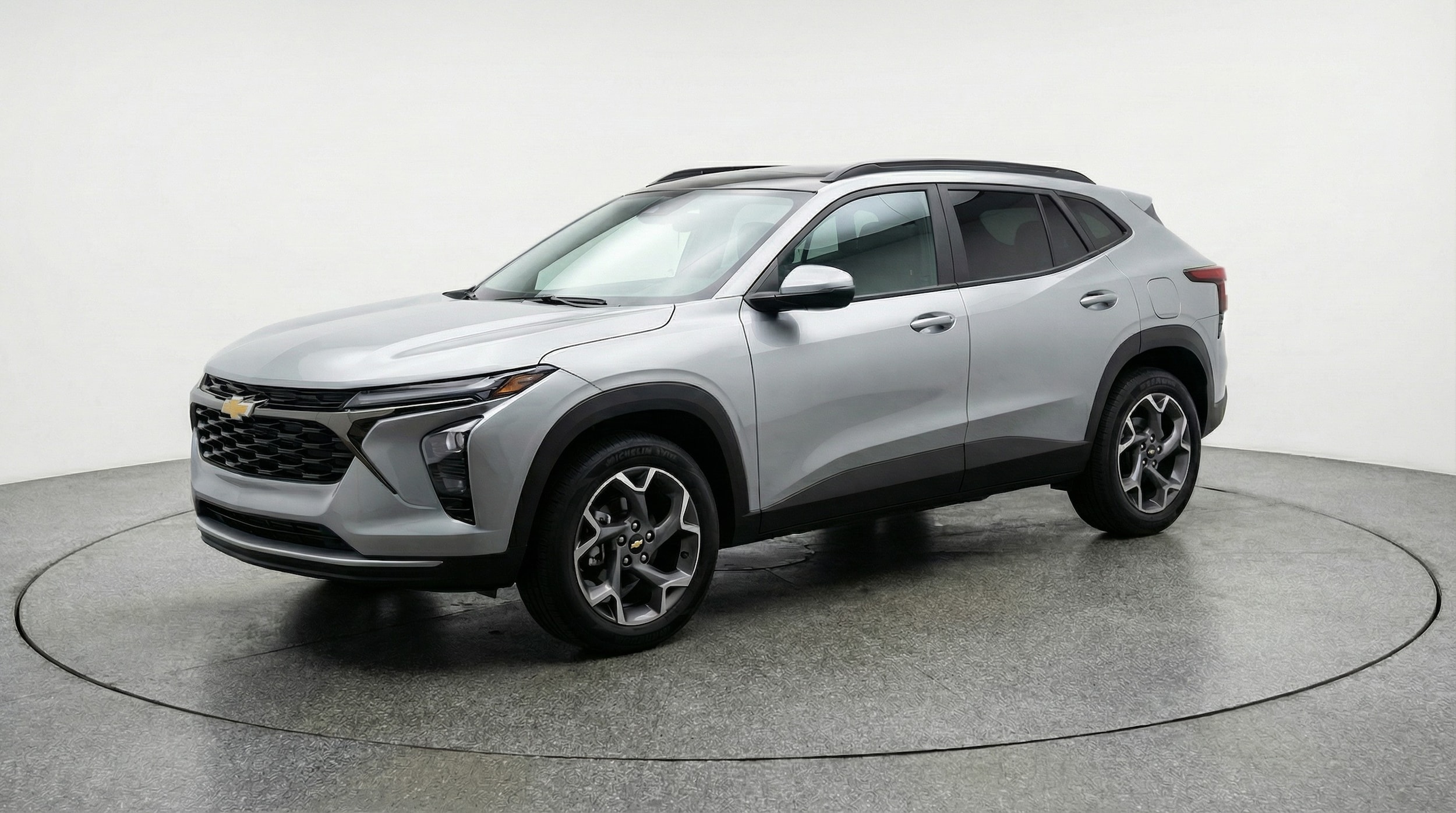 Thumbnail: 2025 Chevrolet Trax - 3