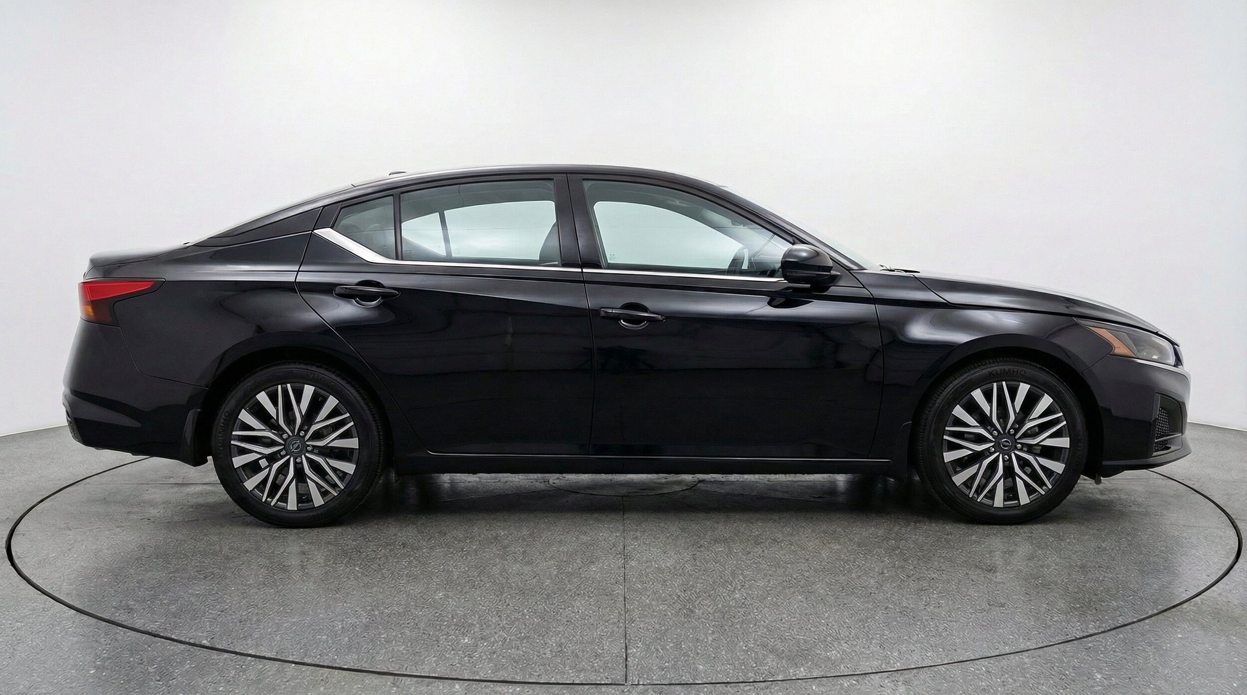 Thumbnail: 2026 Nissan Altima - 11