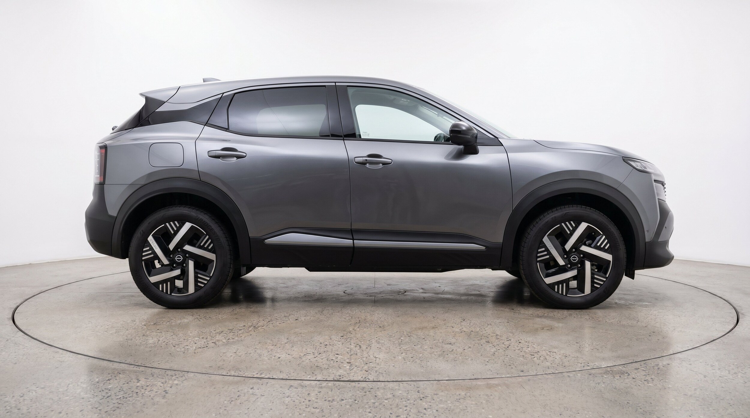 Thumbnail: 2026 Nissan Kicks - 11