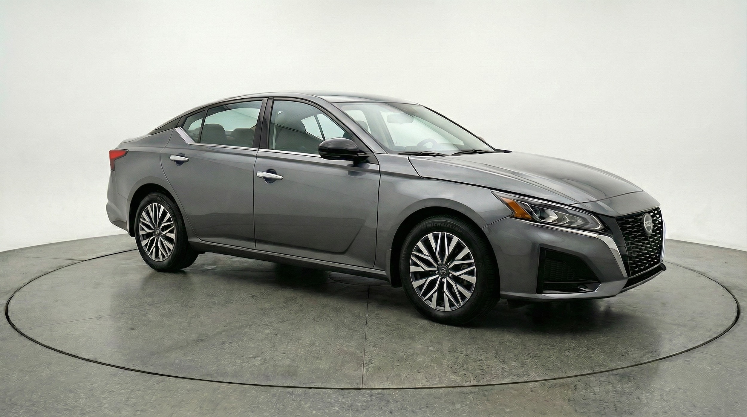 Thumbnail: 2025 Nissan Altima - 1