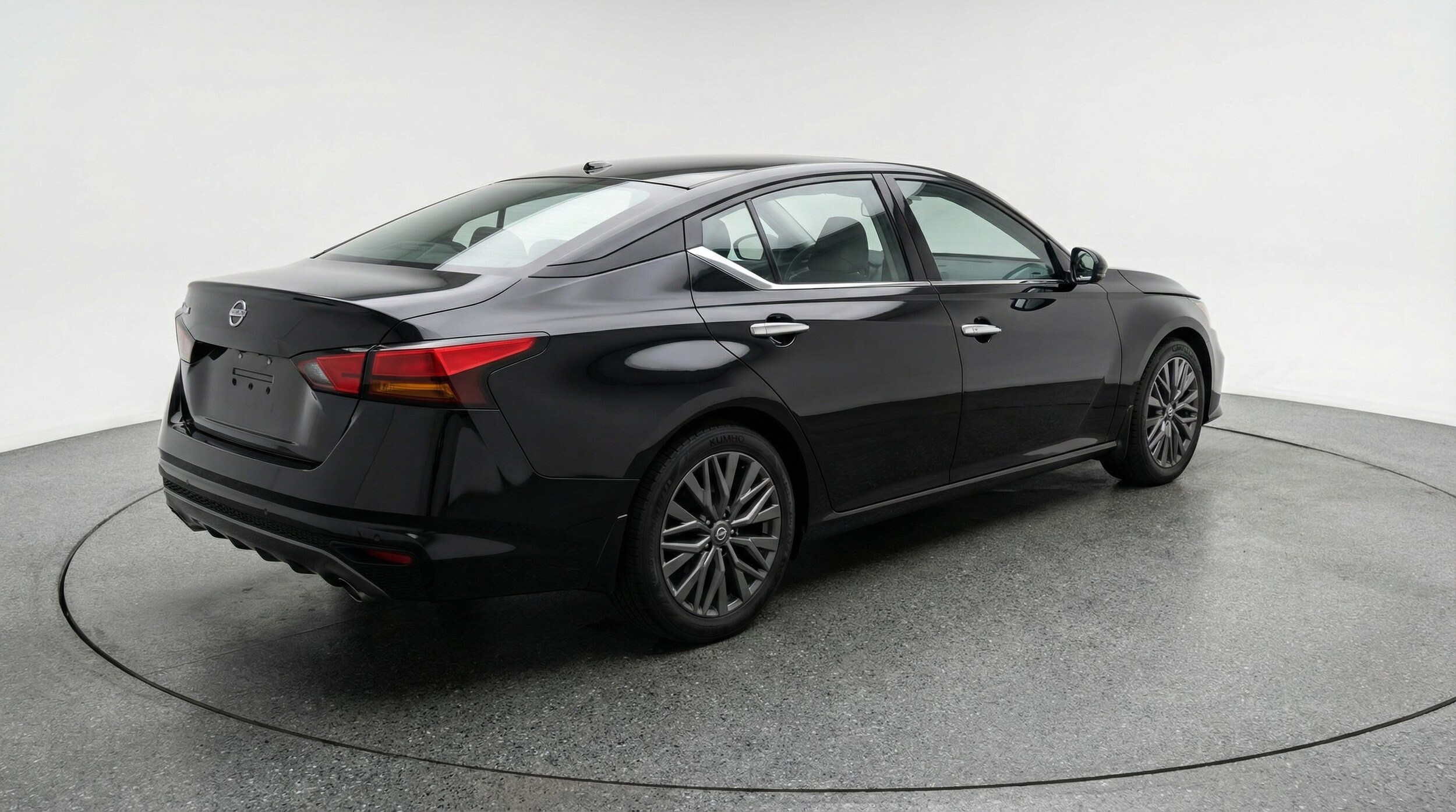 Thumbnail: 2025 Nissan Altima - 7