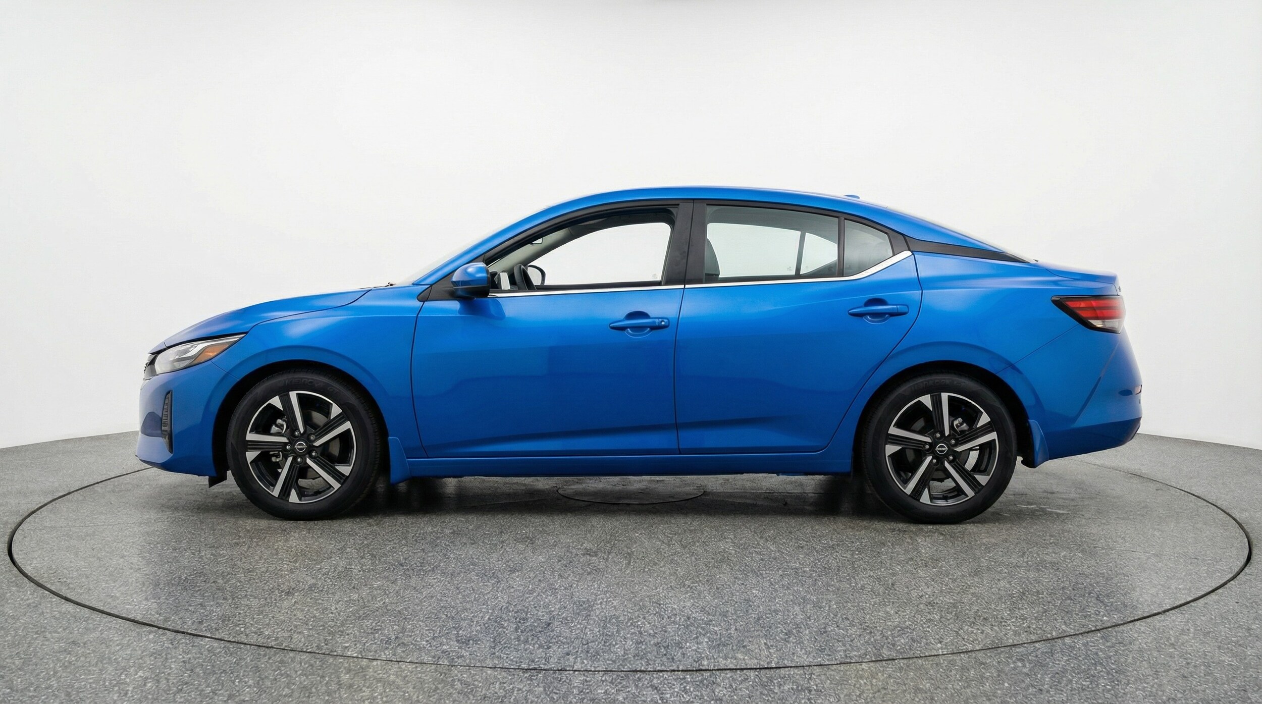 Thumbnail: 2025 Nissan Sentra - 4