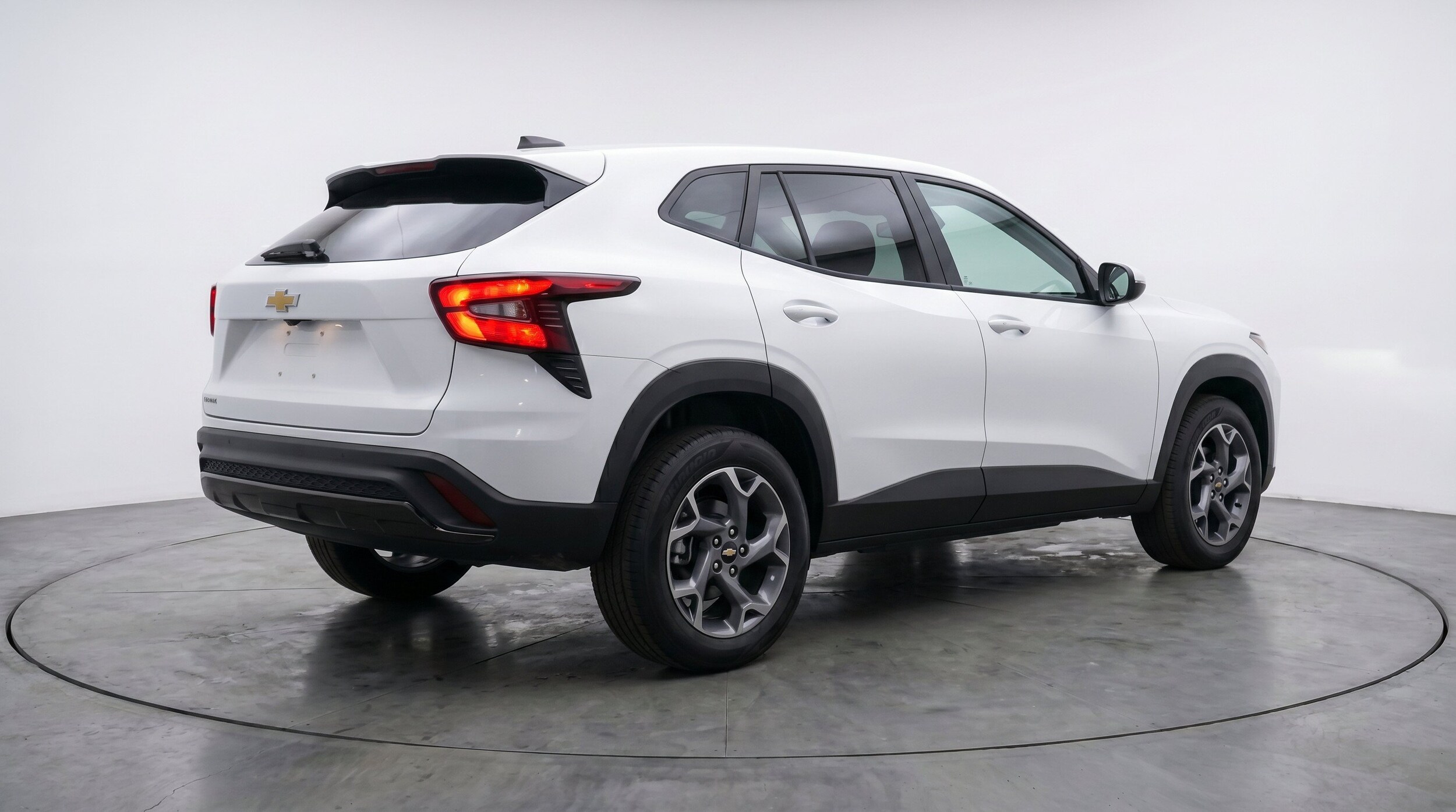 Thumbnail: 2025 Chevrolet Trax - 9