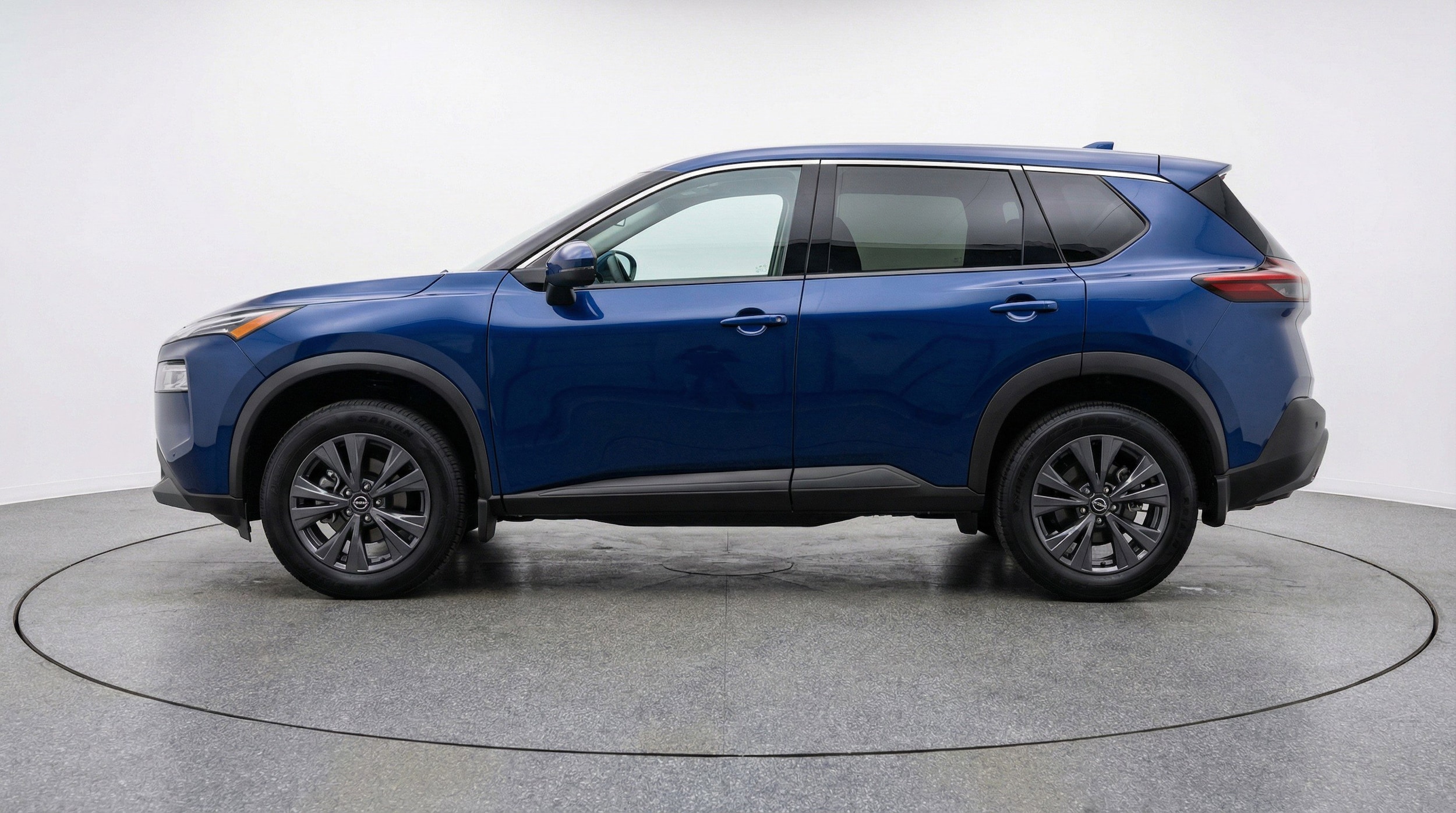 Thumbnail: 2025 Nissan Rogue - 5