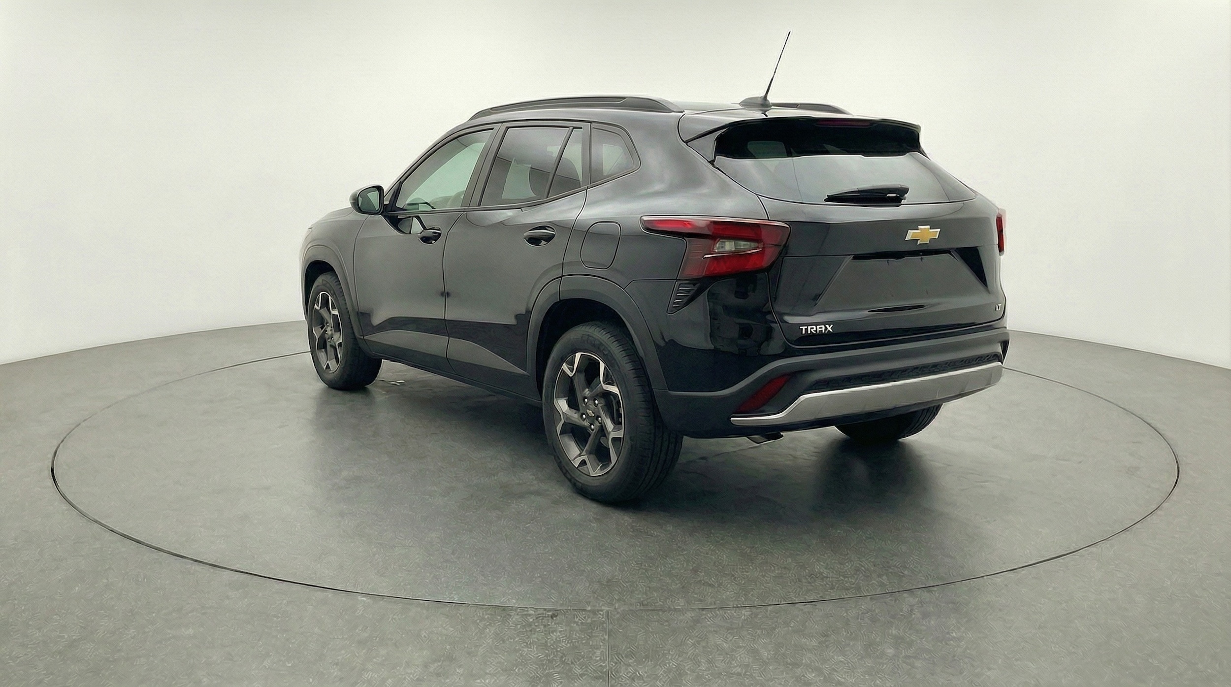 Thumbnail: 2025 Chevrolet Trax - 5