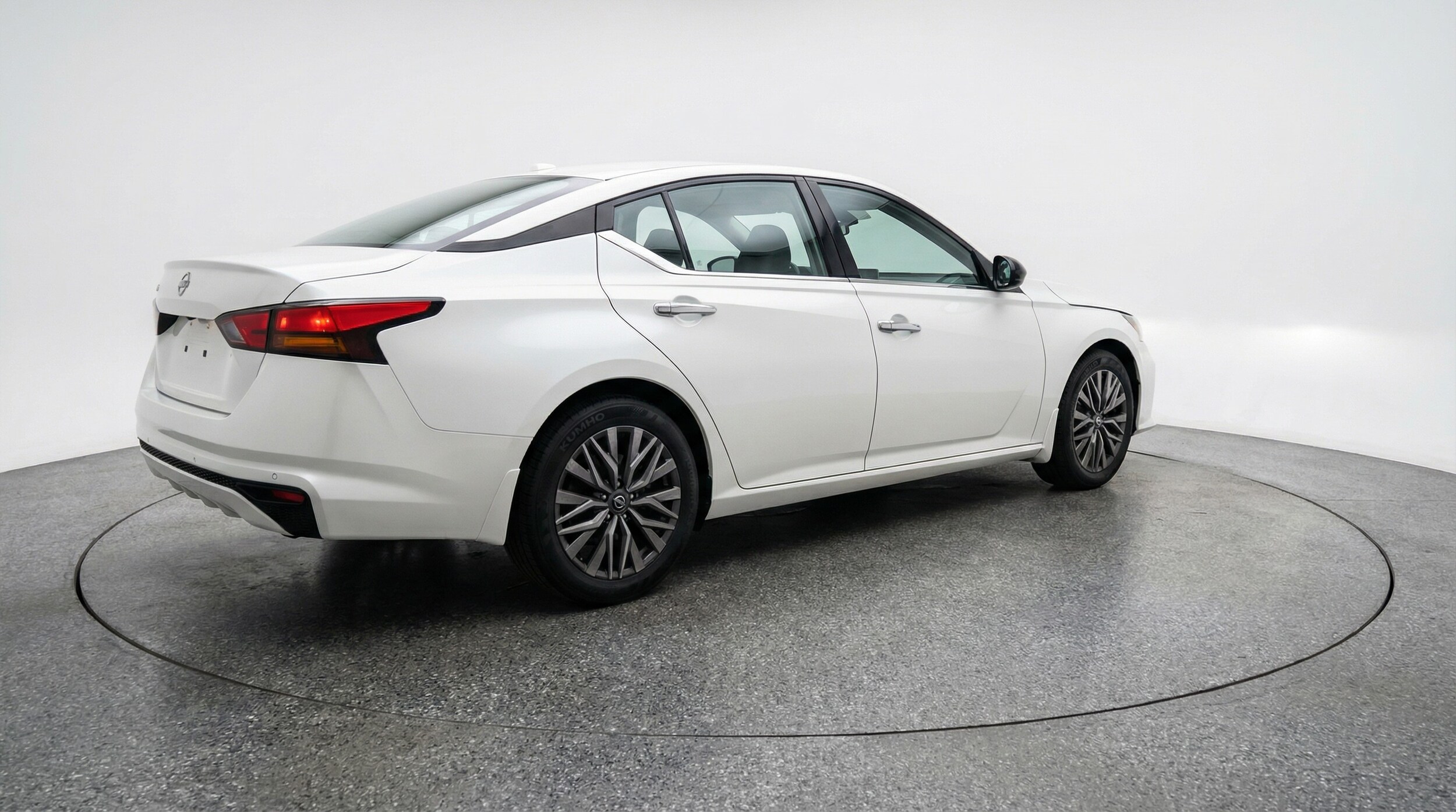 Thumbnail: 2025 Nissan Altima - 7