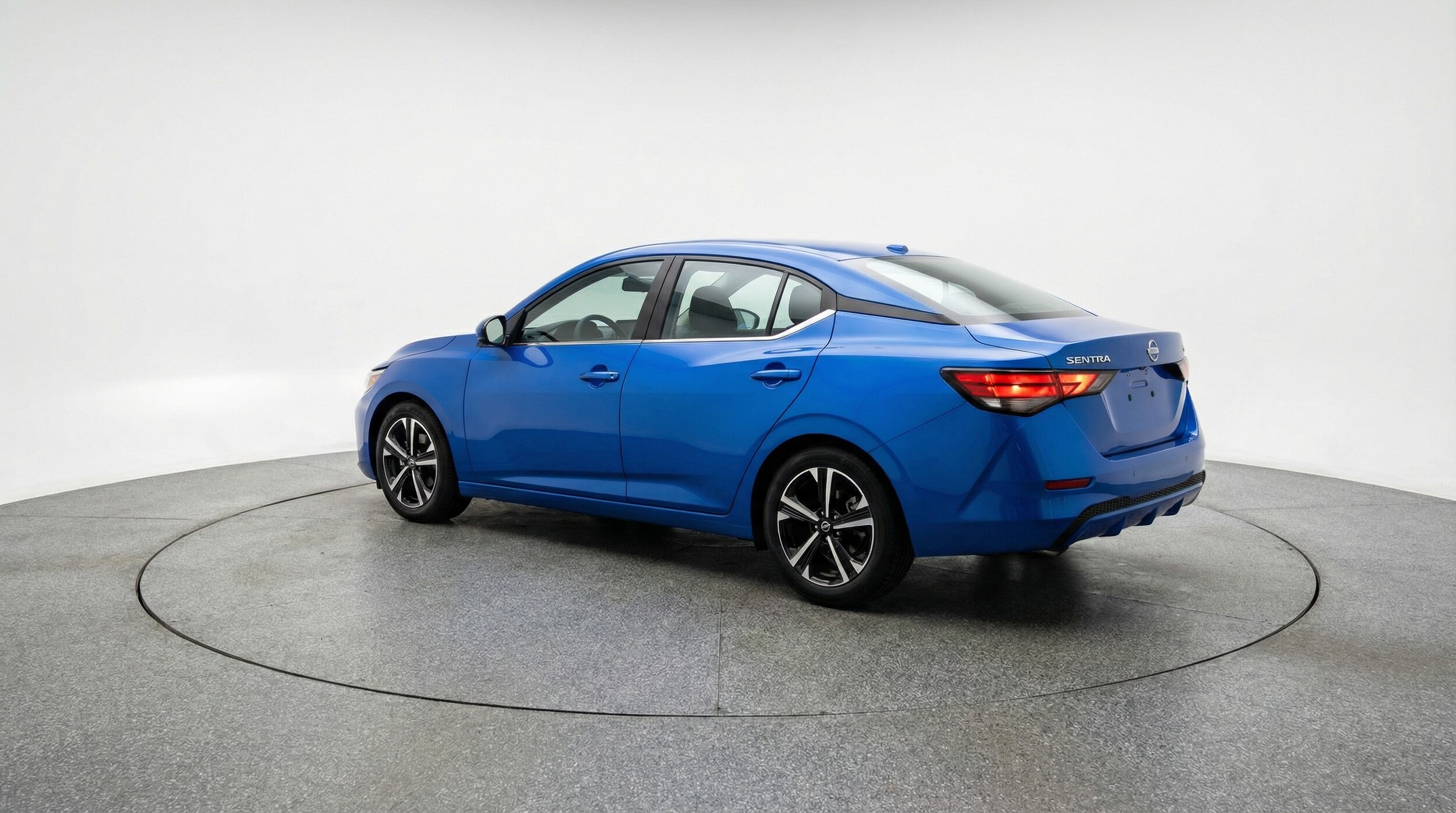 Thumbnail: 2025 Nissan Sentra - 5