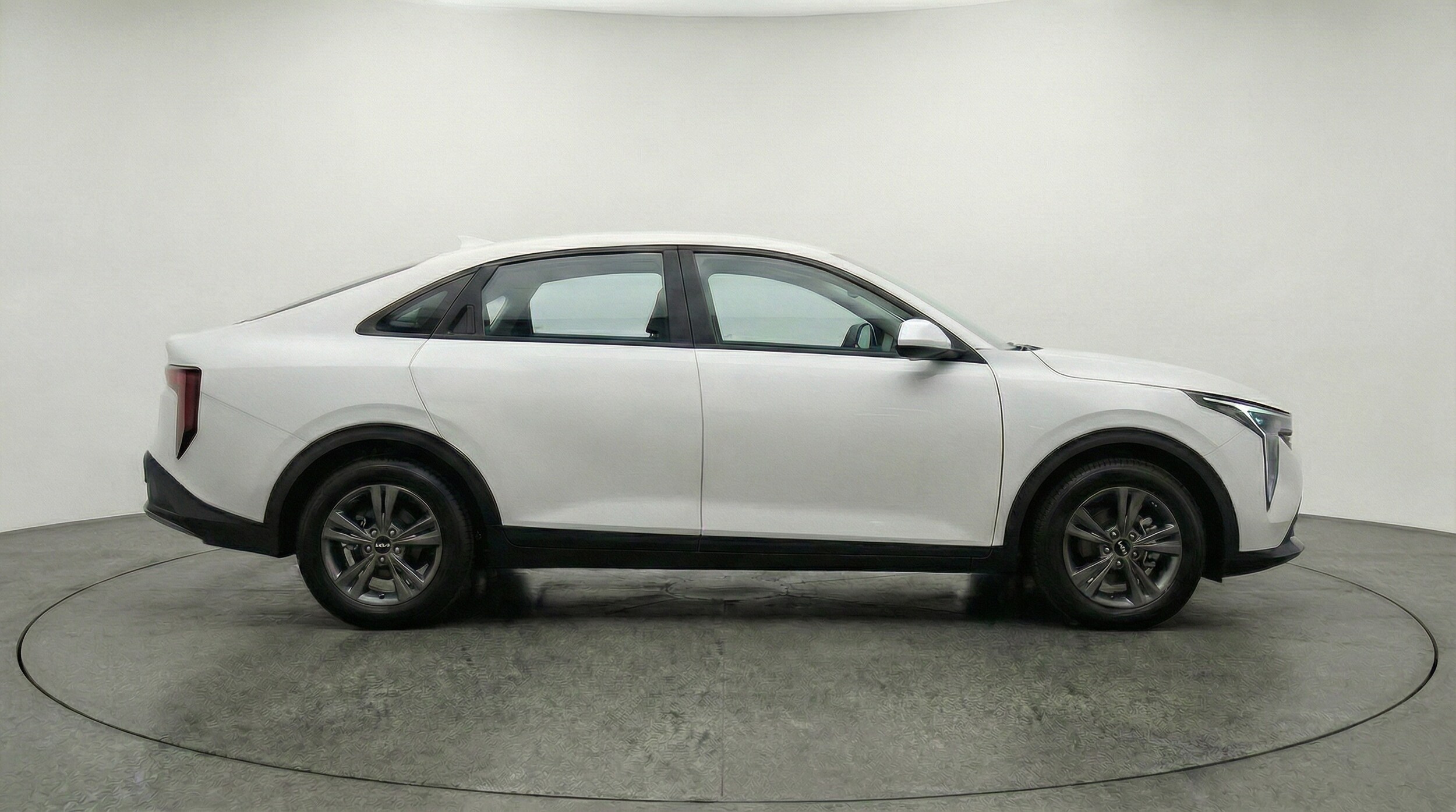 Thumbnail: 2025 Kia K4 - 8