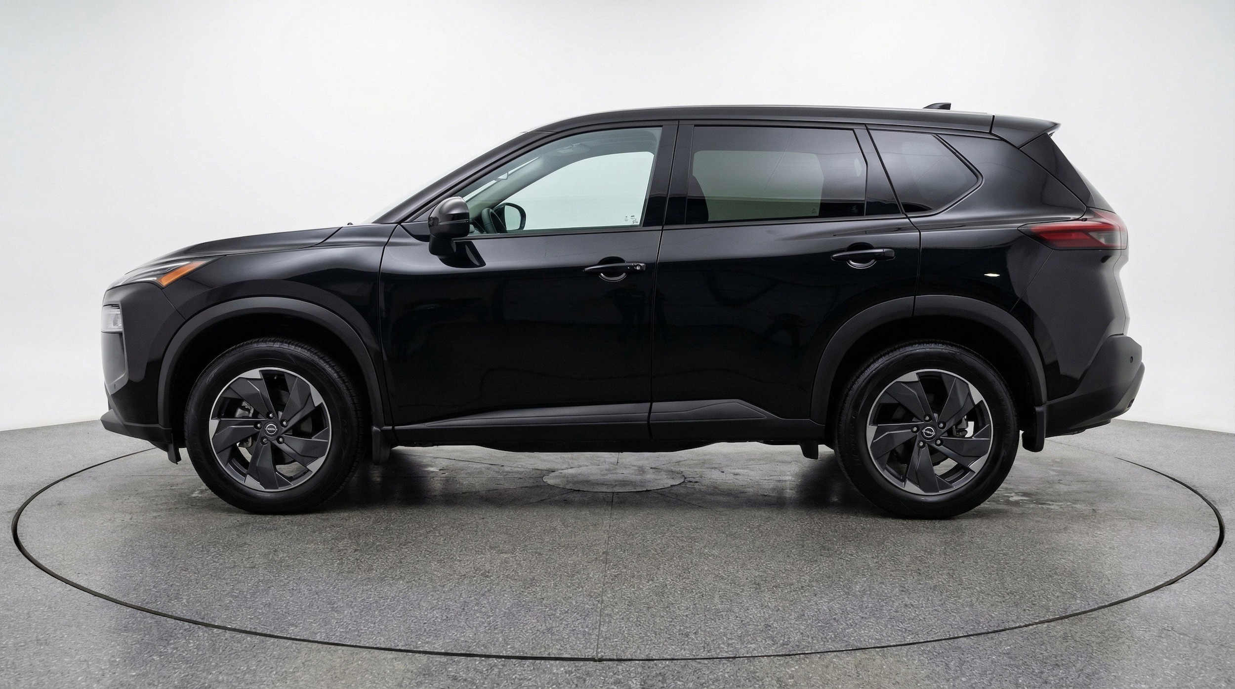 Thumbnail: 2025 Nissan Rogue - 5