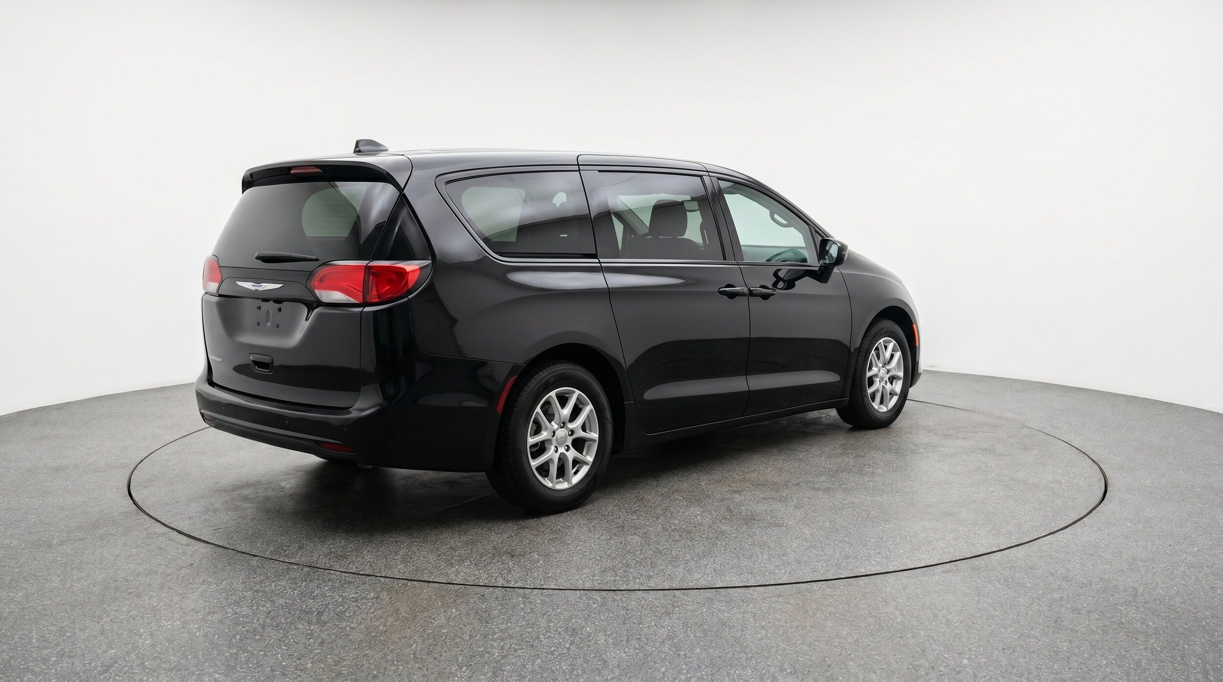 Thumbnail: 2024 Chrysler Voyager - 9