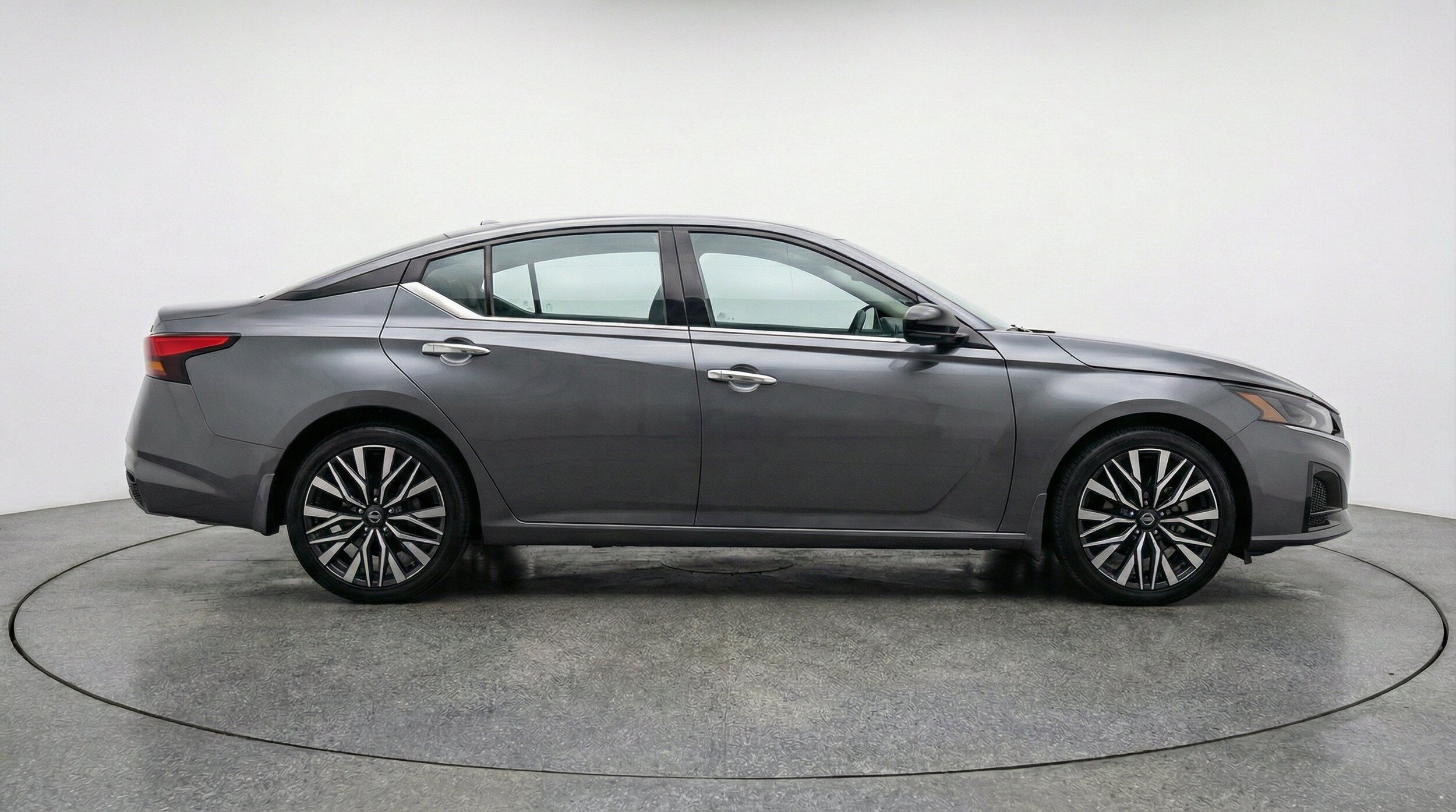 Thumbnail: 2025 Nissan Altima - 11