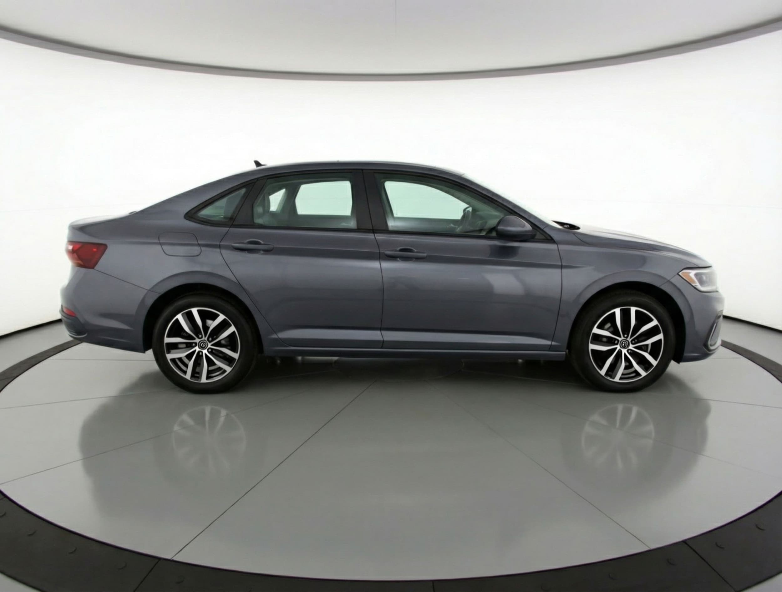 Thumbnail: 2025 Volkswagen Jetta - 8