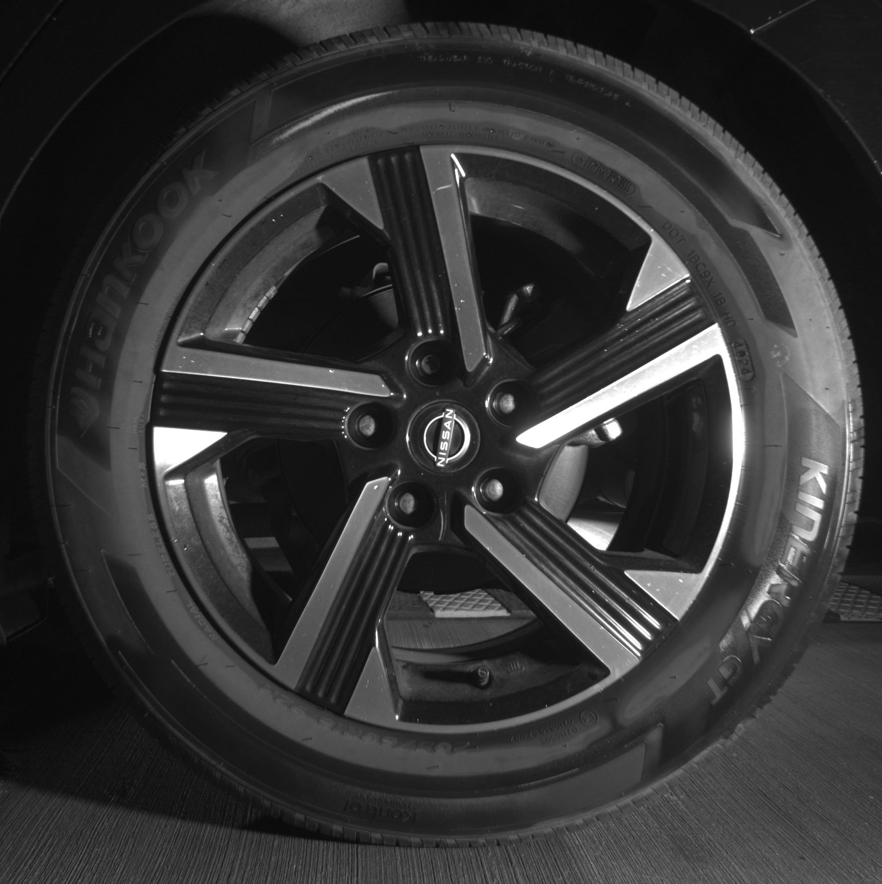 Thumbnail: 2025 Nissan Sentra - 14