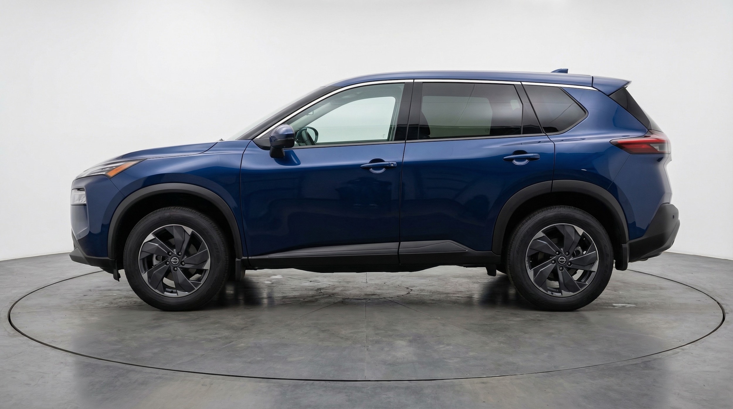 Thumbnail: 2025 Nissan Rogue - 4